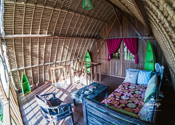 Kuda Laut Bungalows&Diving